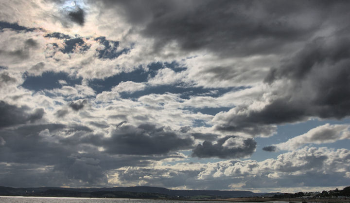 A HDR photo of the Exe Estuary at Exmouth on a breezy and cool August afternoon.